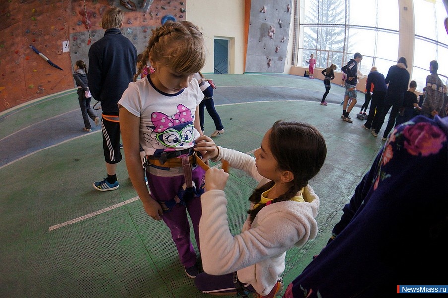     .    " "     ,     -  