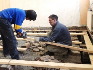 �� ������� ����� ������ � �����