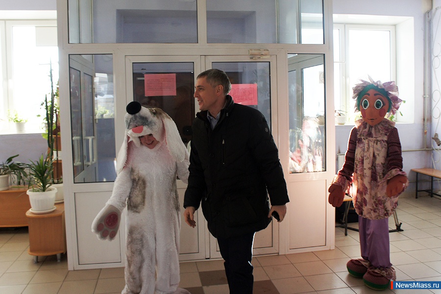   "".      15      ,   60 