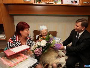 100 ��� - �� ������