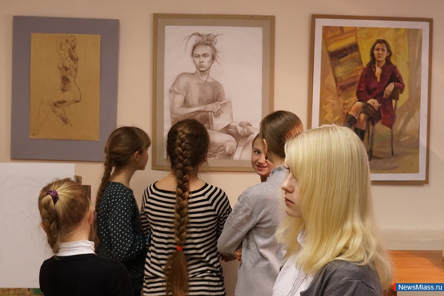   ,    .        4   "   "