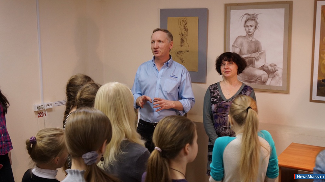   ,    .        4   "   "