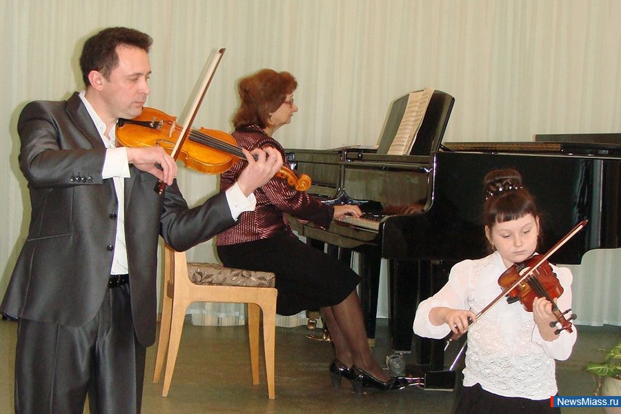     .    5  VI     ": -"