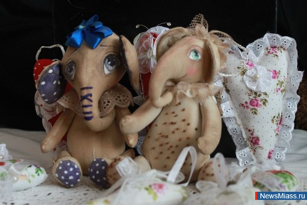    ?   .   hand-made     " ",     