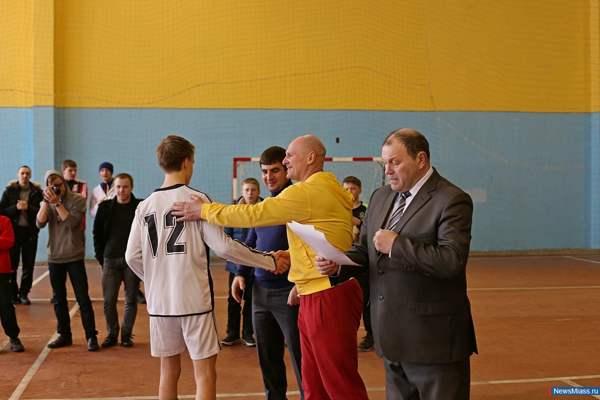 ��� � �������, ���� � �����. ��������� ����� ������ III ���������� ������� �� ����-������� ����� ��������