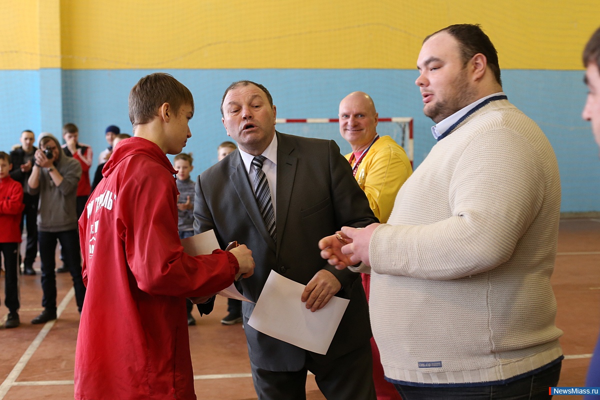 ��� � �������, ���� � �����. ��������� ����� ������ III ���������� ������� �� ����-������� ����� ��������