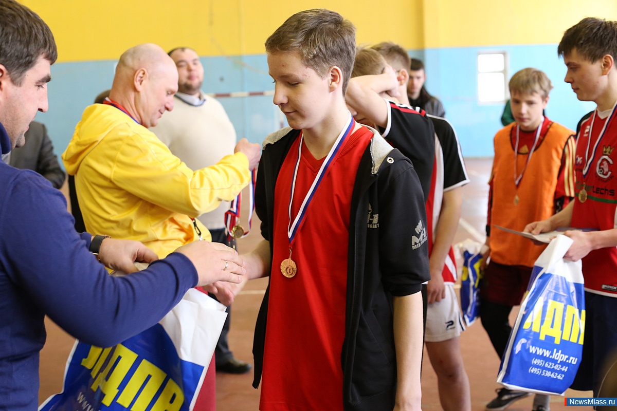 ��� � �������, ���� � �����. ��������� ����� ������ III ���������� ������� �� ����-������� ����� ��������