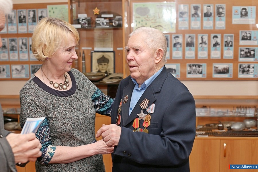 ����� � ����� � ����. ���������� ������� ���������� � ����������, ������������ � ��� ��������� ���������