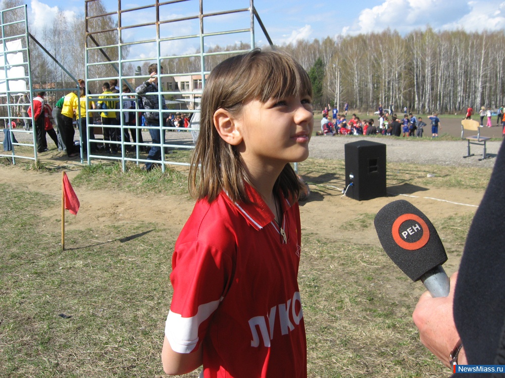    - 10 .              -  