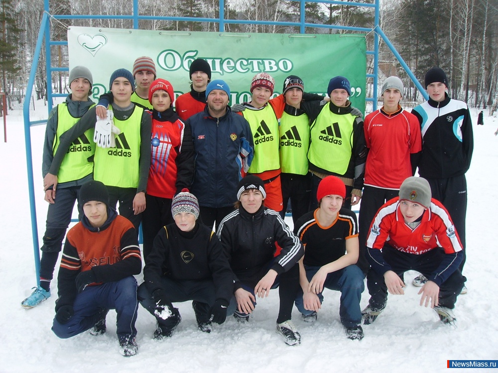    - 10 .  -  6 ( 2010)