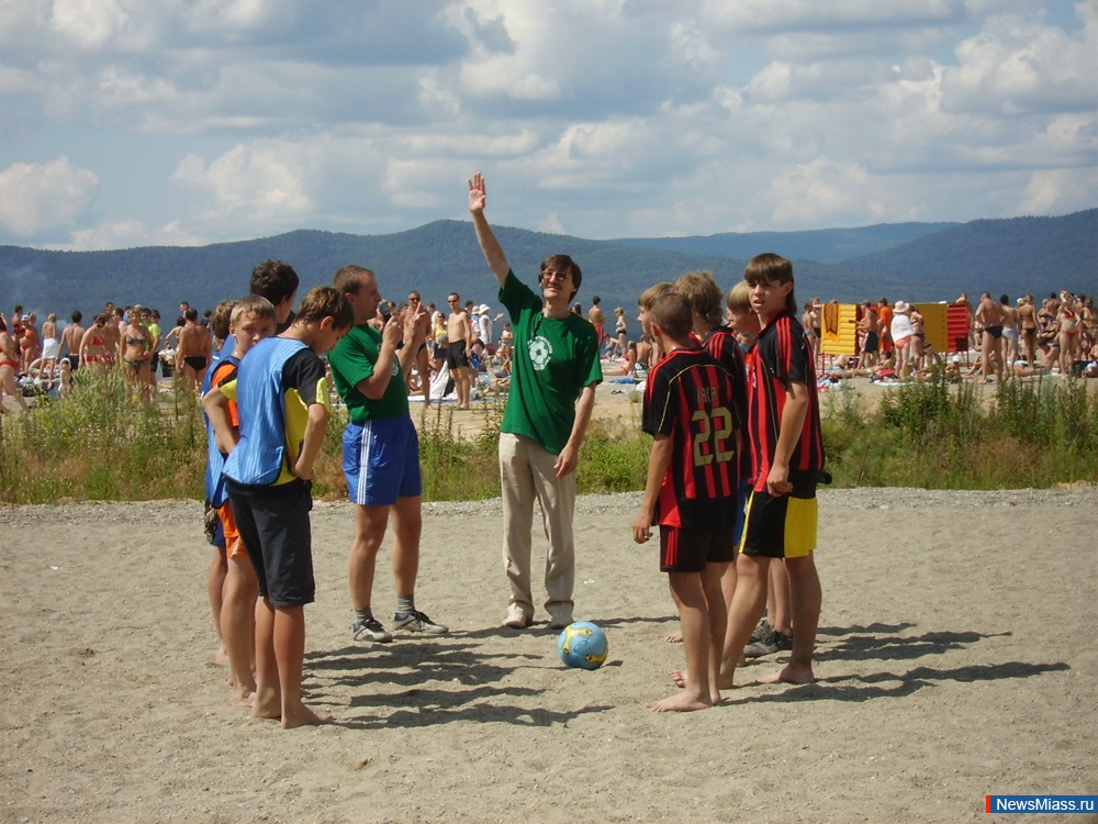    - 10 .              -  