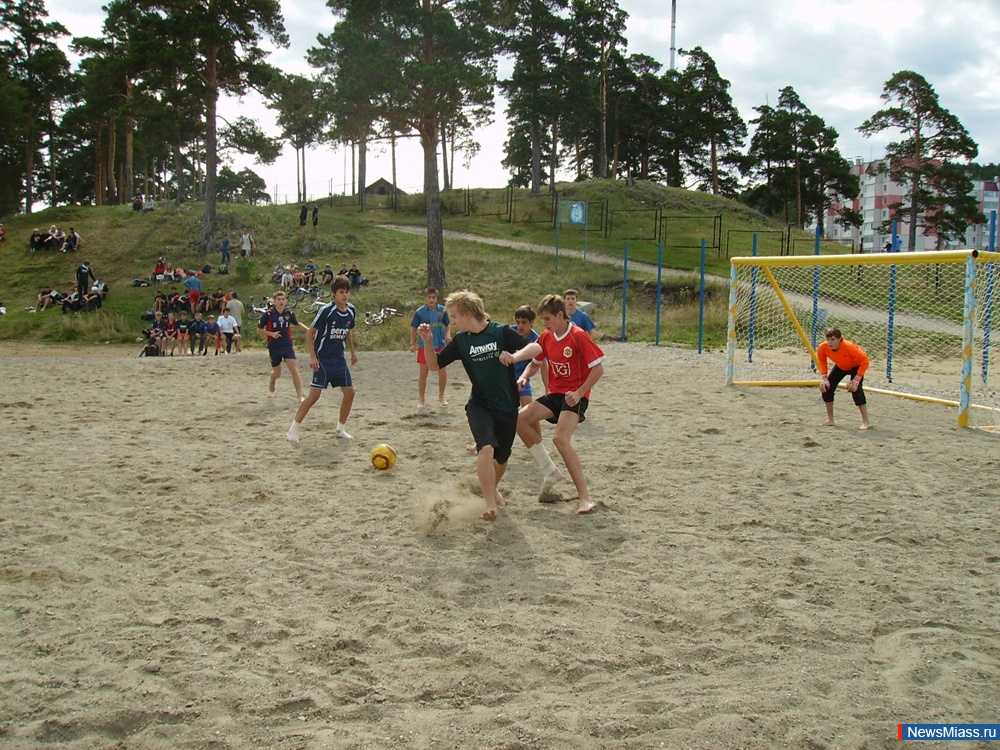    - 10 .              -  