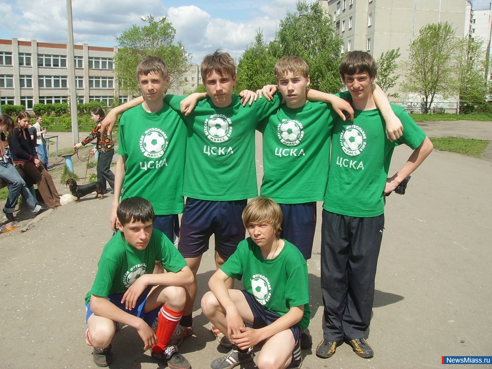    - 10 .              -  