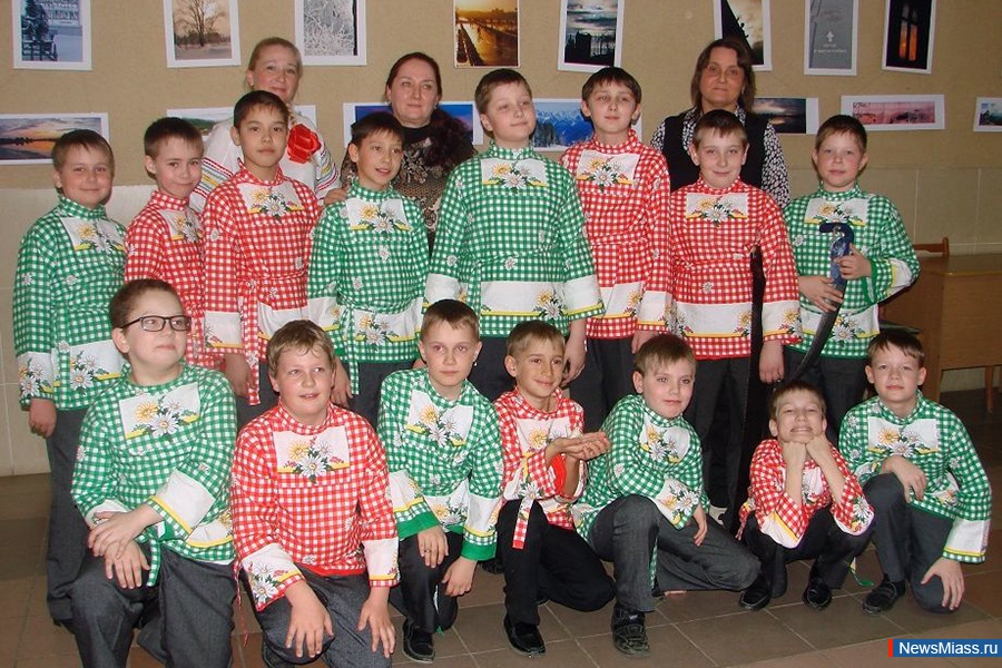 ""   .      XXX      ,  70-  