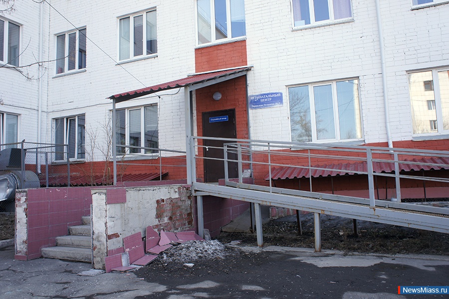   ,   ....     2        -,          