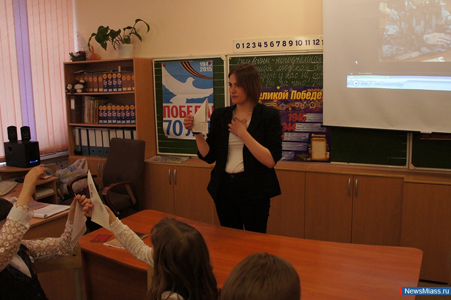 "      ...".     " ",        4