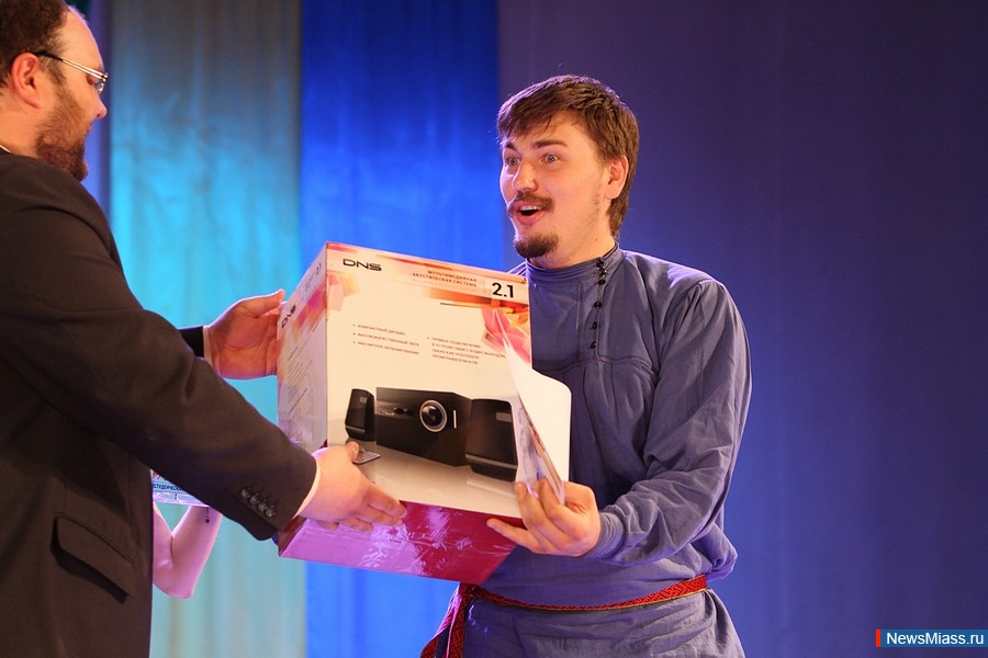  .       -  "  - 2015"