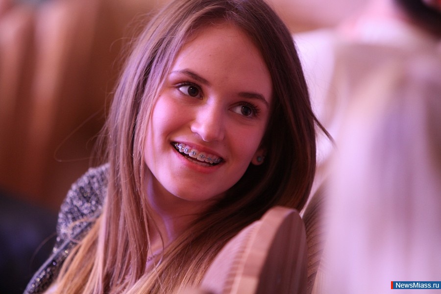  .       -  "  - 2015"