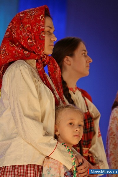  .       -  "  - 2015"