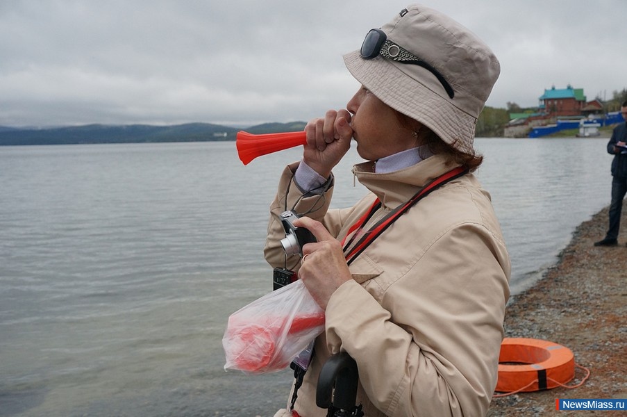   -  .  ""            , , ,    