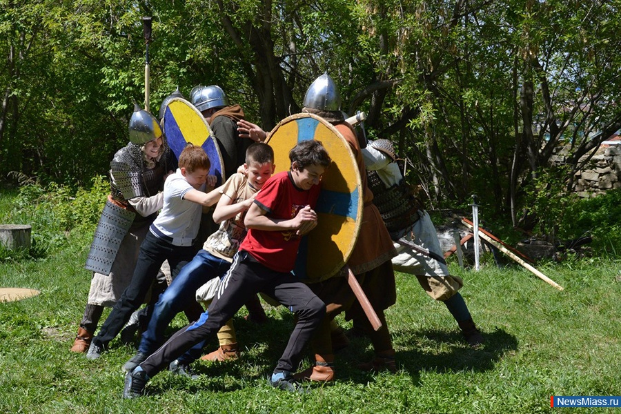 ��������� ����� � ��� �����. �������� ������������� ����� ������������ ���� ������� � �������