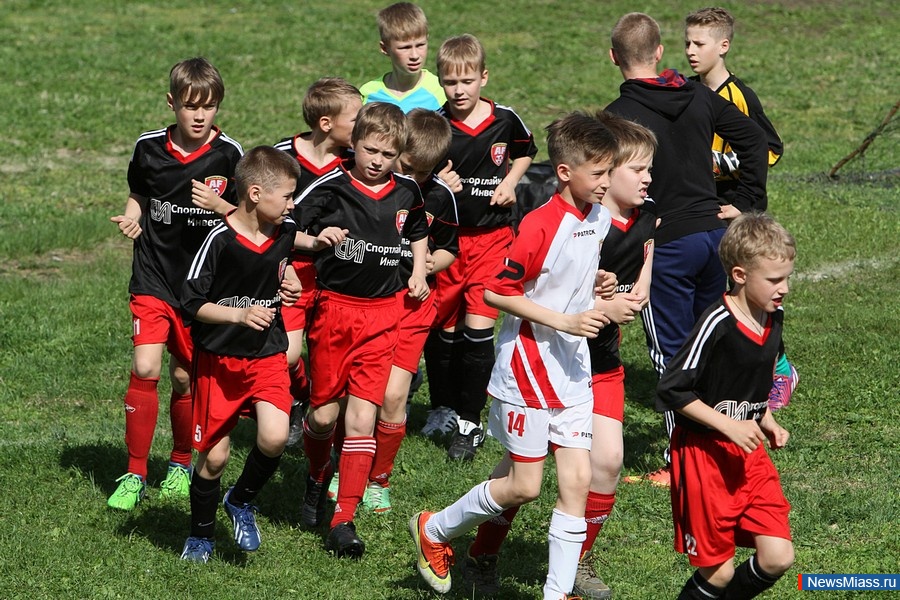  ""  . C      "-2015-"