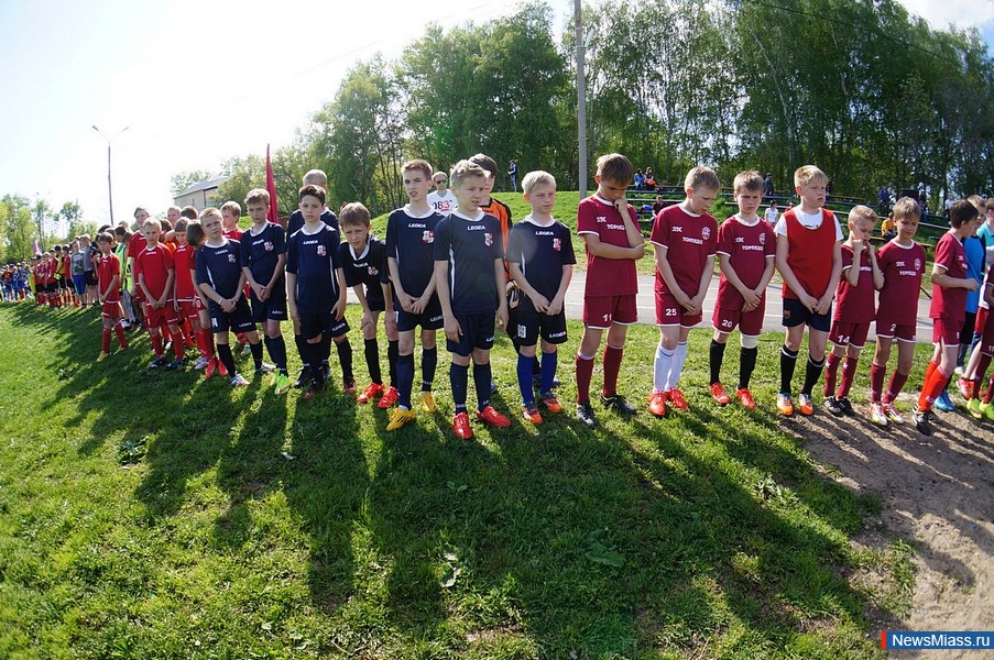  ""  . C      "-2015-"