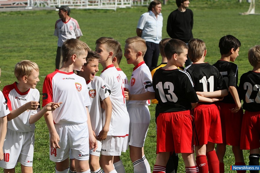  ""  . C      "-2015-"