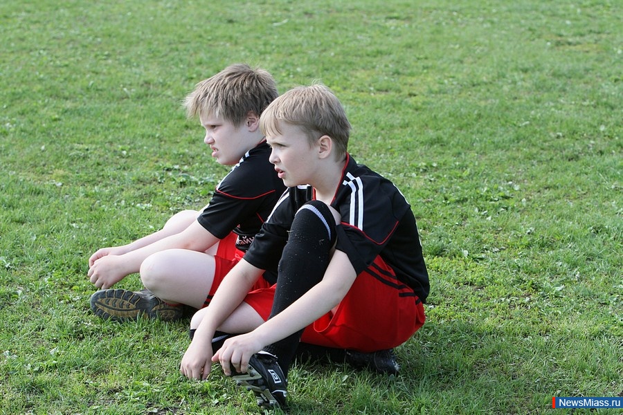  ""  . C      "-2015-"