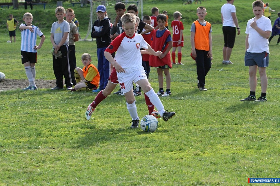  ""  . C      "-2015-"