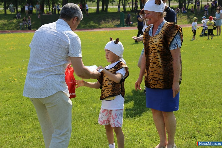   - -.                ""