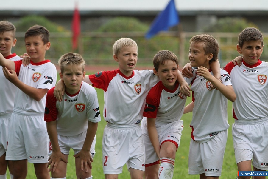  -  .    ""         "-2015 "