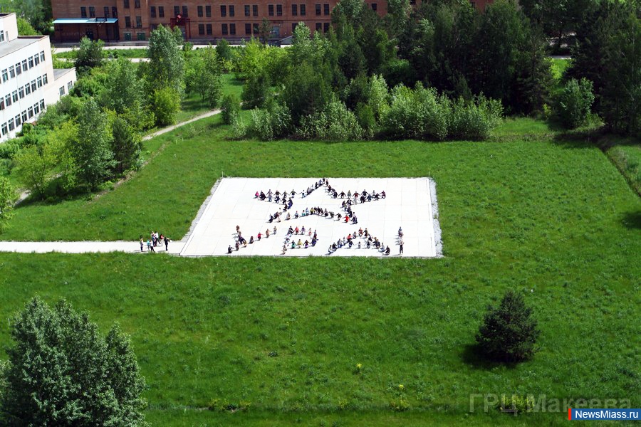  -   !.        "      - 