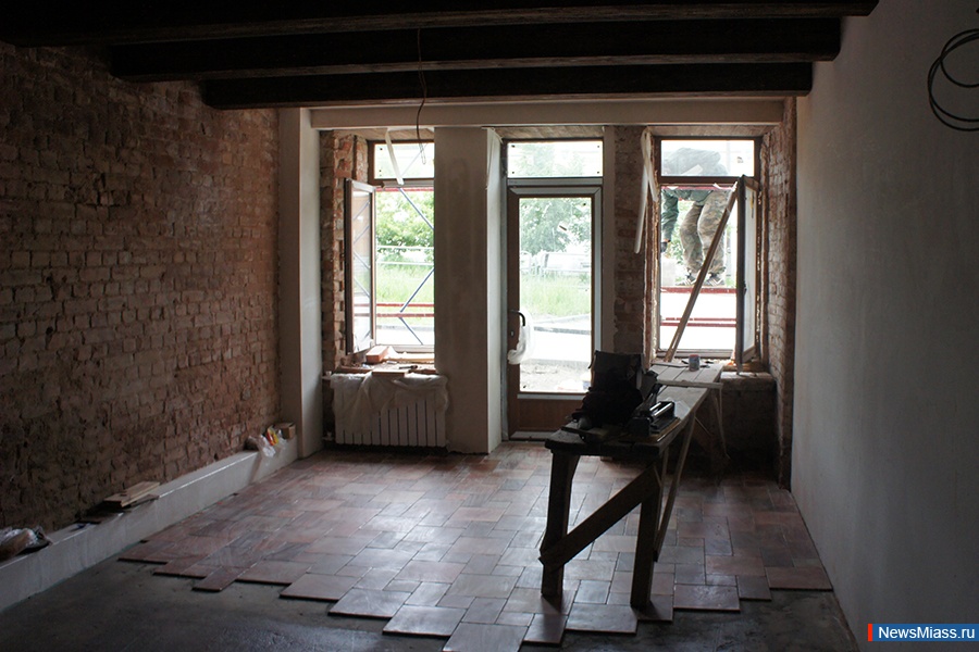      .         "",   "",  ,   "",      