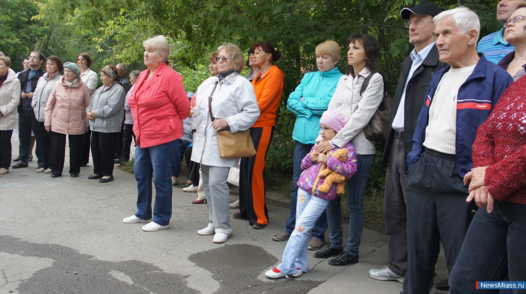  .     ""   ,      ""   