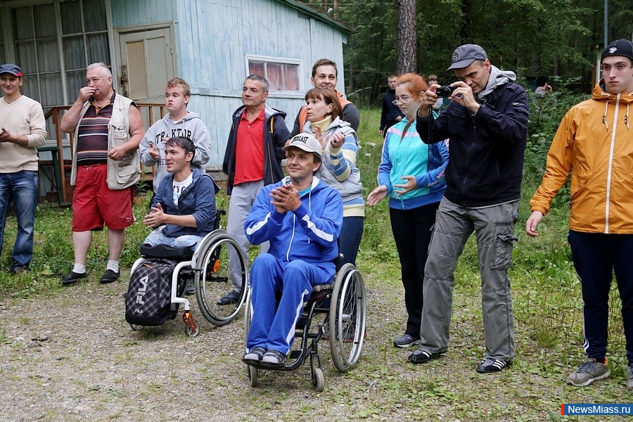 - !.             "  "