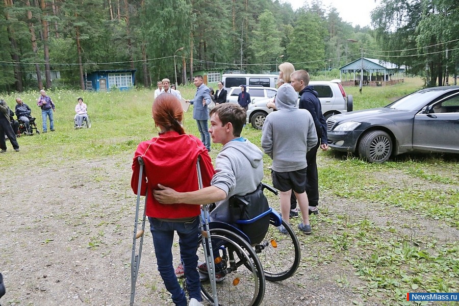 - !.             "  "