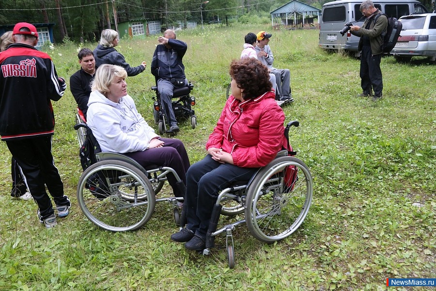 - !.             "  "