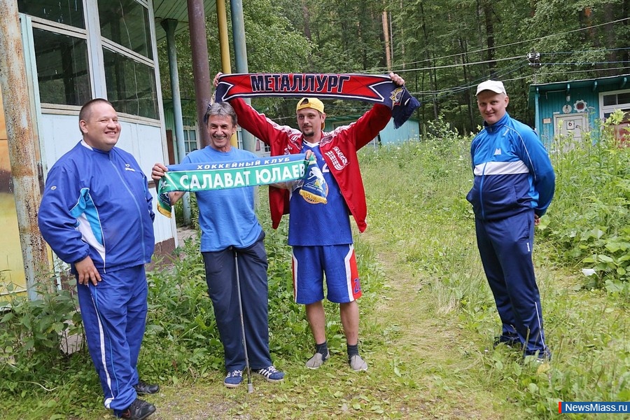 - !.             "  "