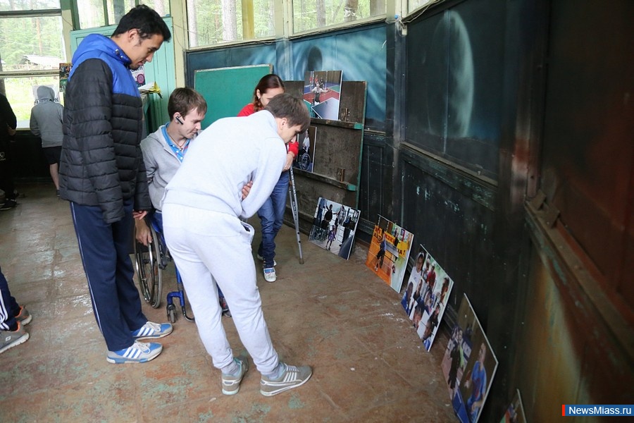 - !.             "  "