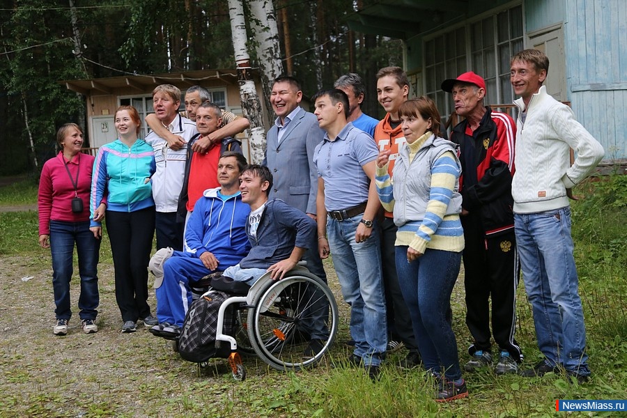 - !.             "  "