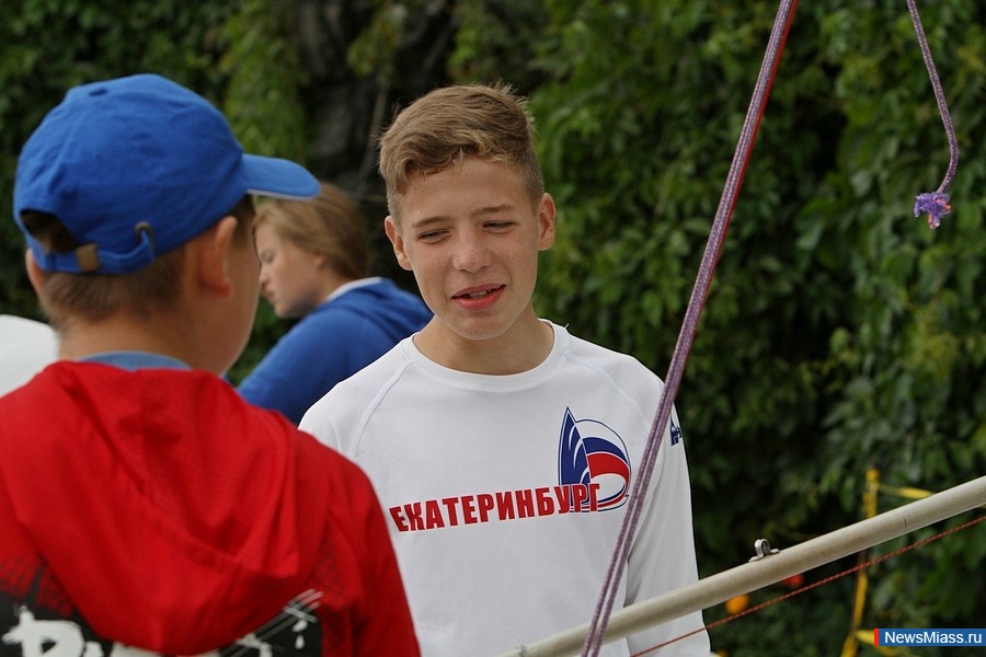    .       -      ,     ,  -  