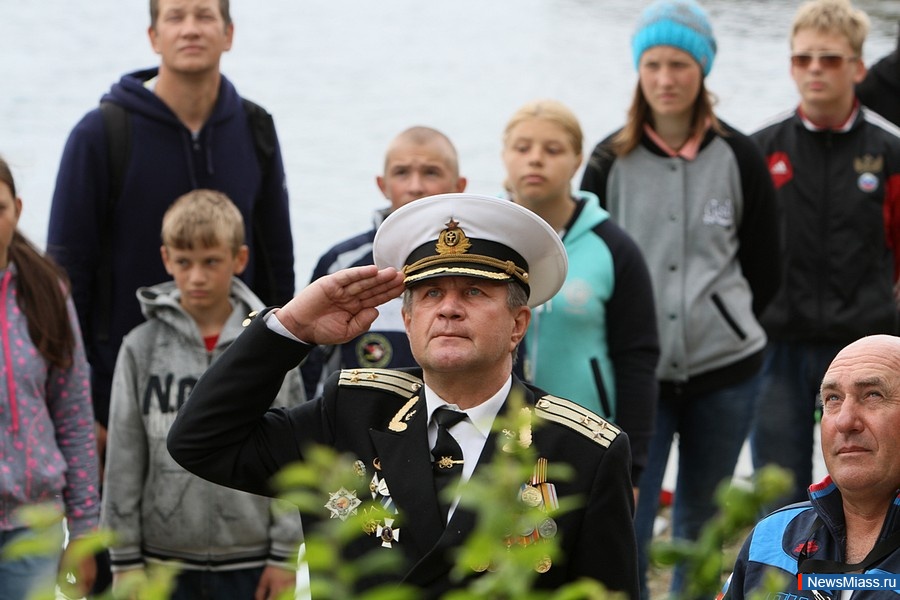    .       -      ,     ,  -  