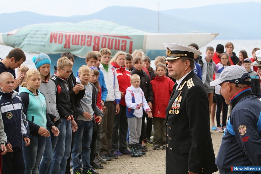    .       -      ,     ,  -  