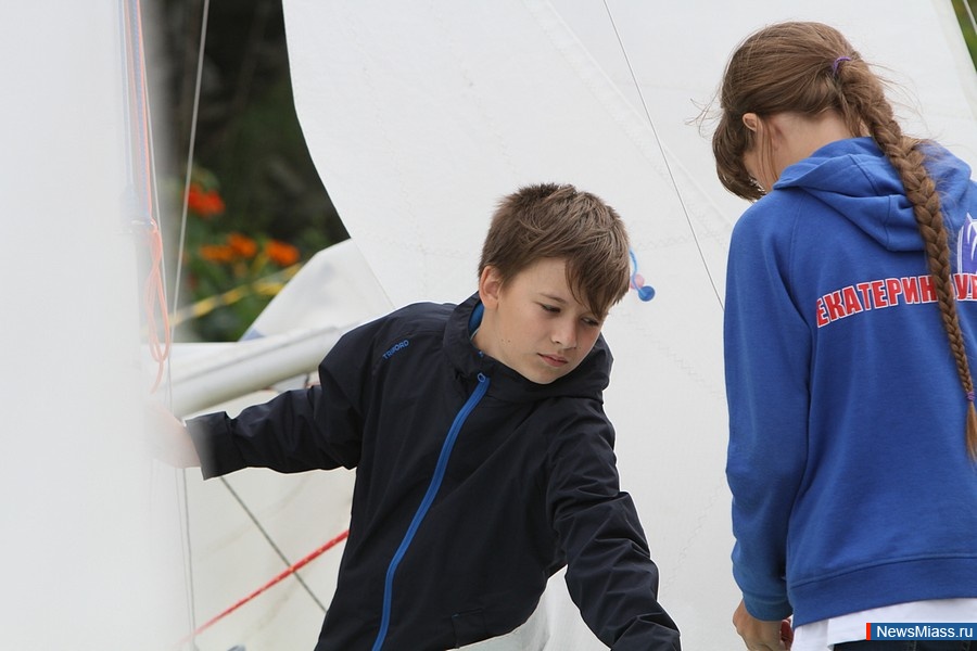    .       -      ,     ,  -  