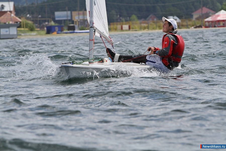    .       -      ,     ,  -  