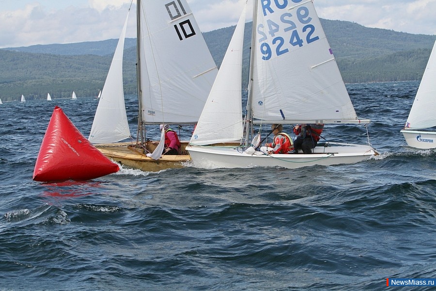    .       -      ,     ,  -  