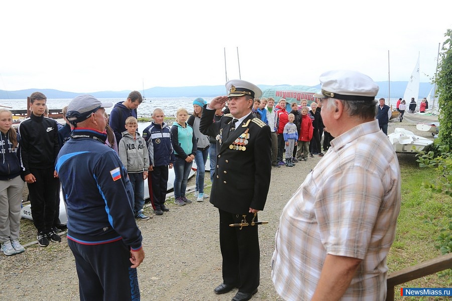    .       -      ,     ,  -  