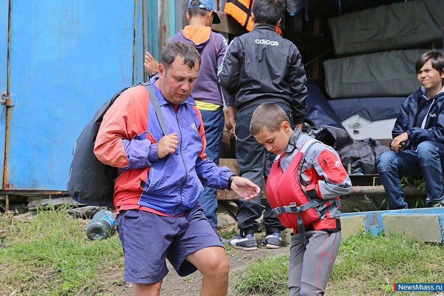    .       -      ,     ,  -  