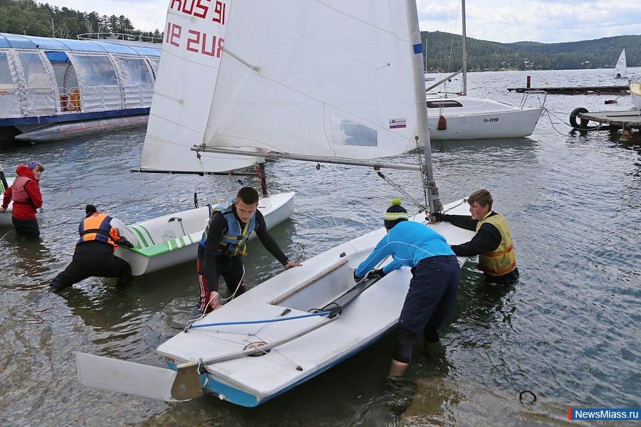    .       -      ,     ,  -  